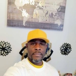 Meet your Posher, Perry